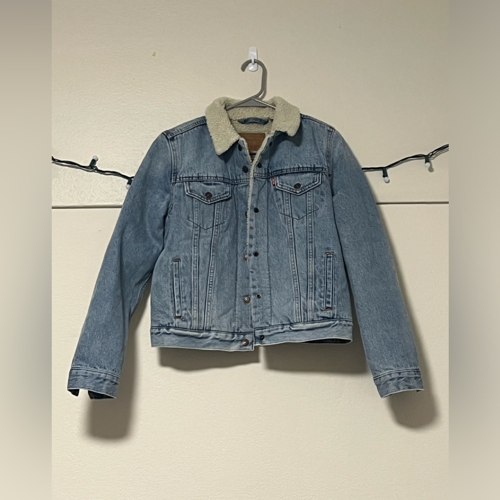 Levi's® Premium
ORIGINAL SHERPA TRUCKER JACKET